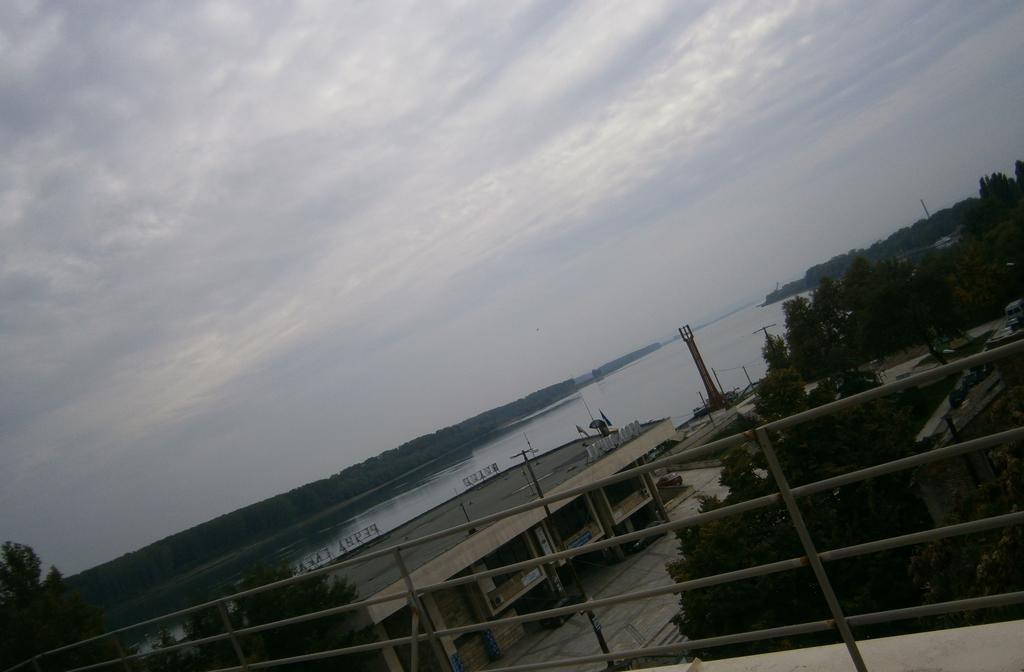 Hotel Neptun Vidin Luaran gambar